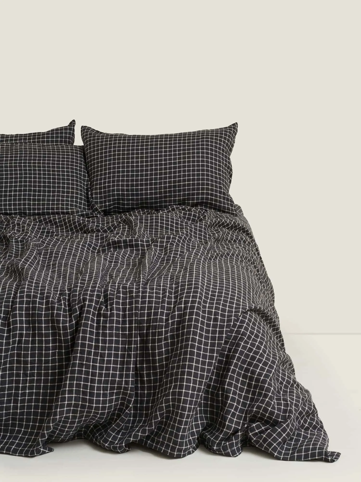 100% Linen Duvet Set in French Navy