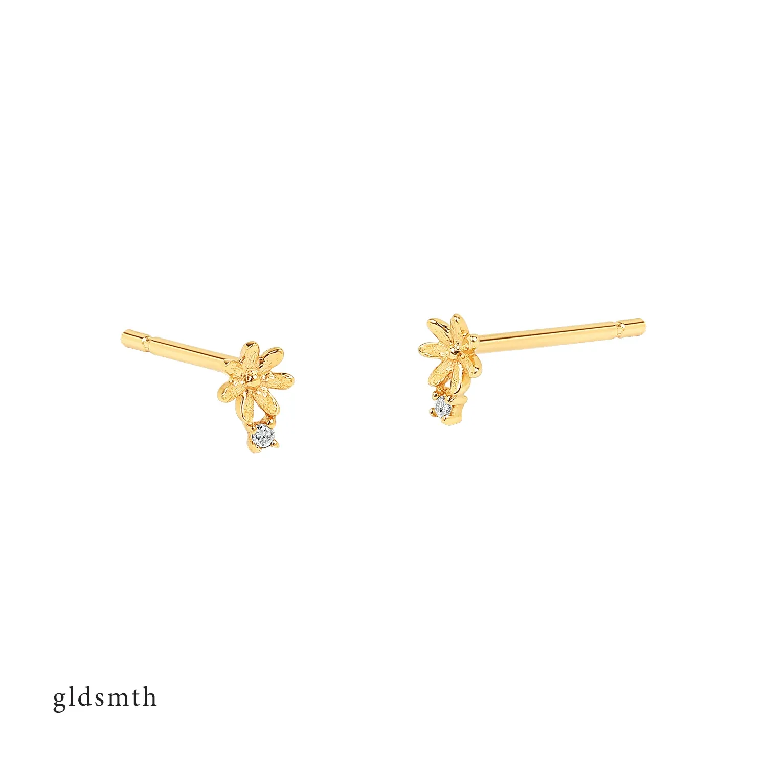 14k Gold Daisy Studs