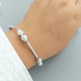 Adjustable Bracelet: Pearl Silver Toned Bracelet