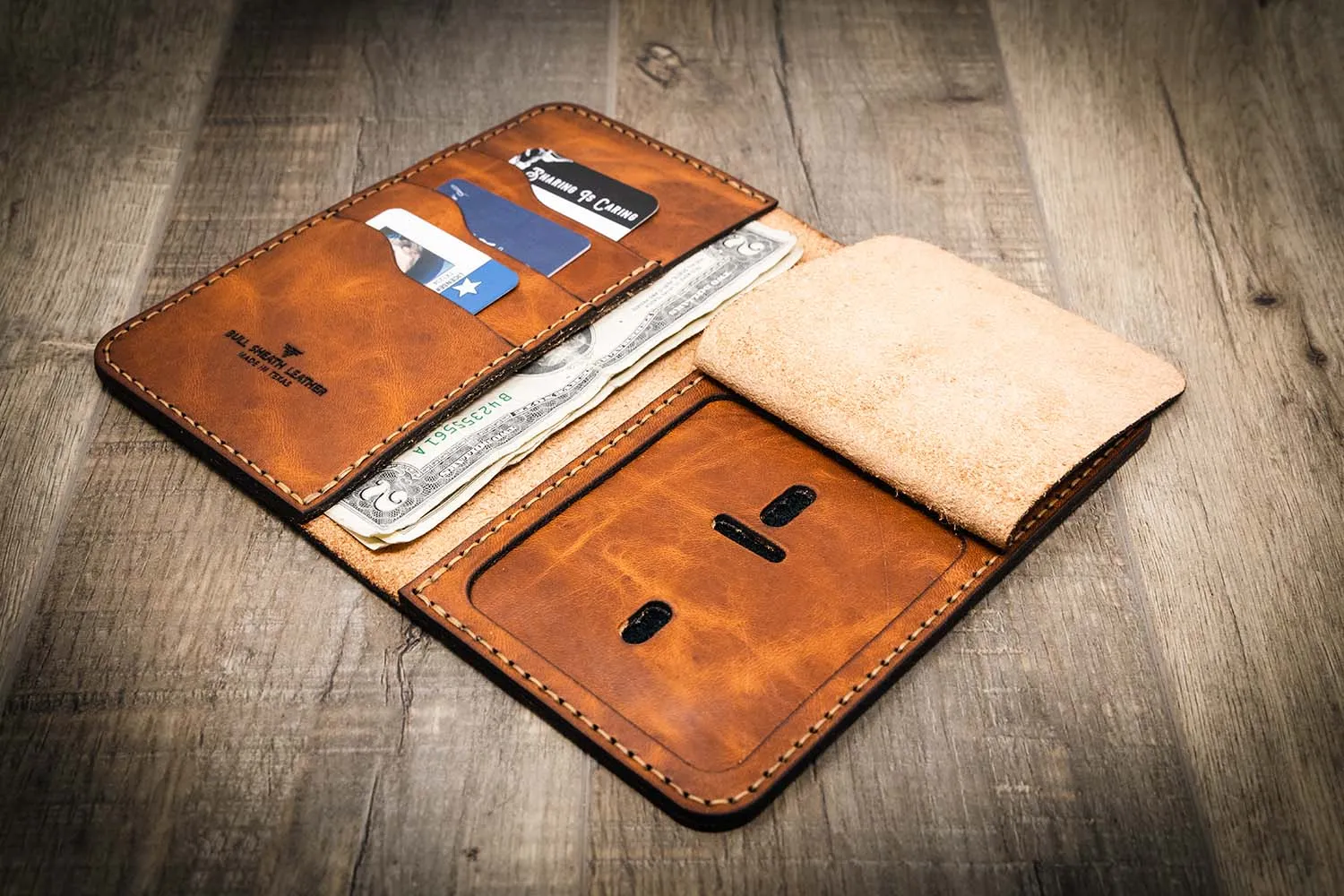 Badge Long Wallet - Chestnut