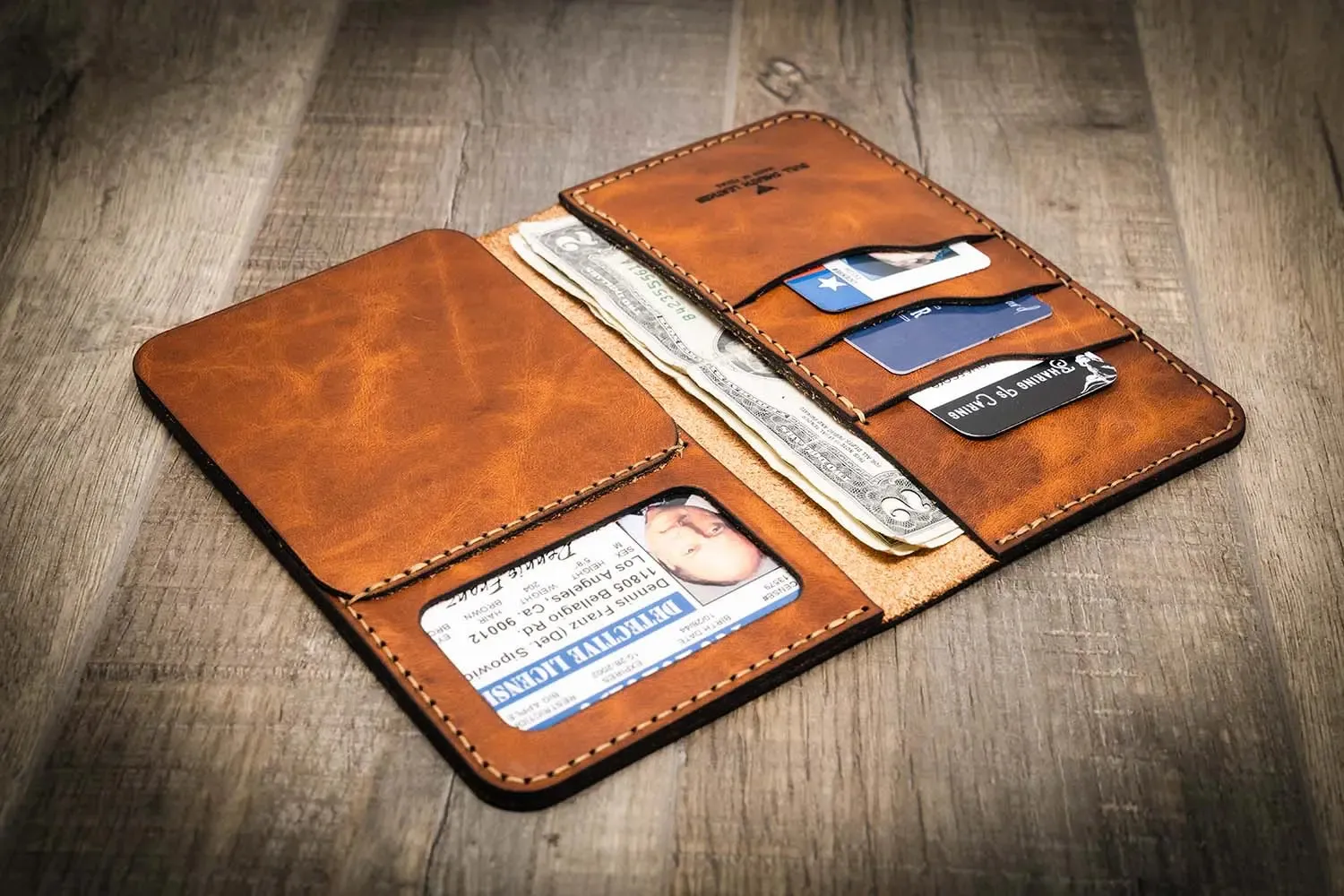 Badge Long Wallet - Chestnut