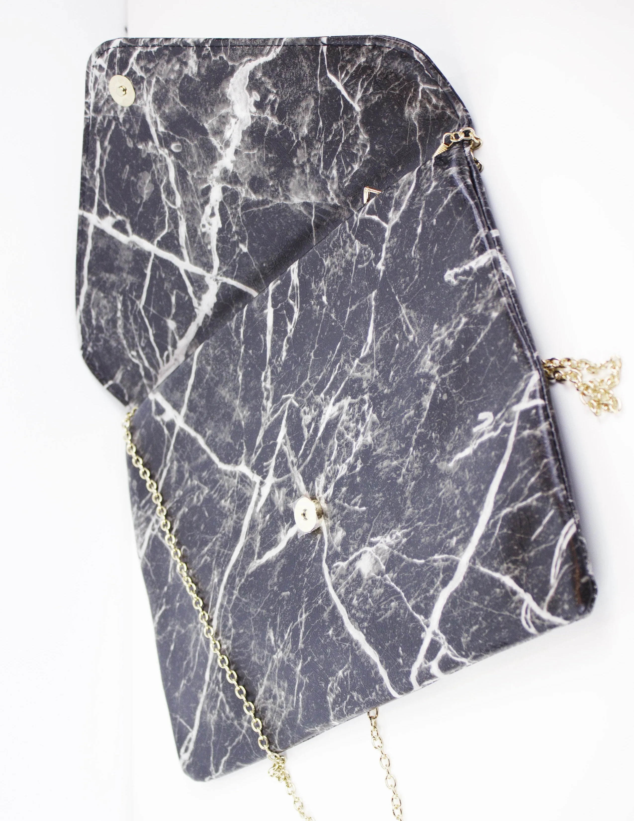 CANTATA OVERSIZED CLUTCH