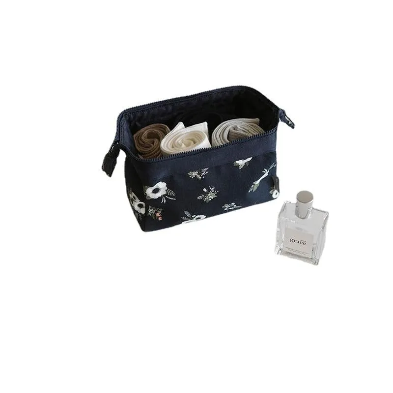 Fashion Portable Women's Waterproof Cosmetic Bag