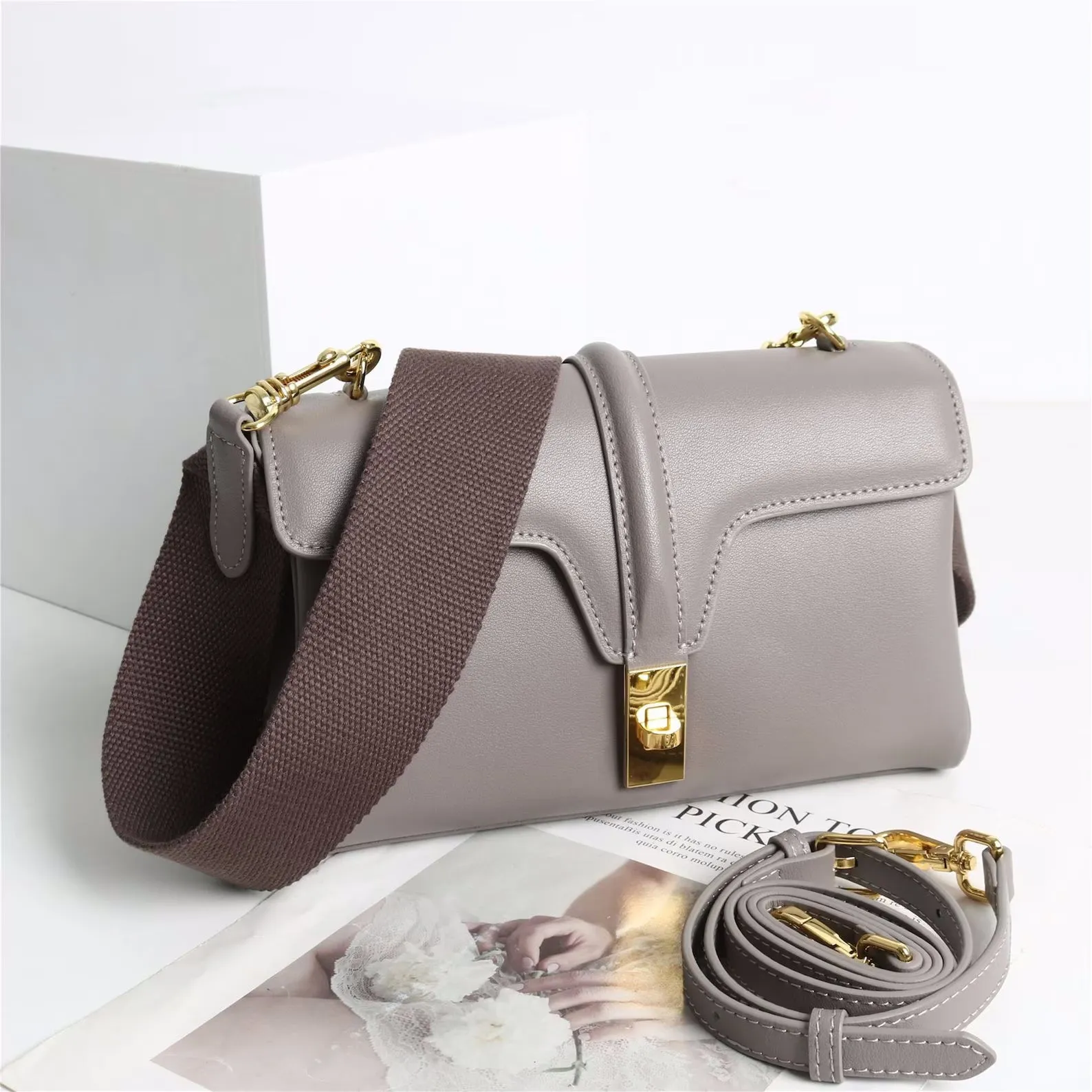 Full-grain Leather Bucket bag