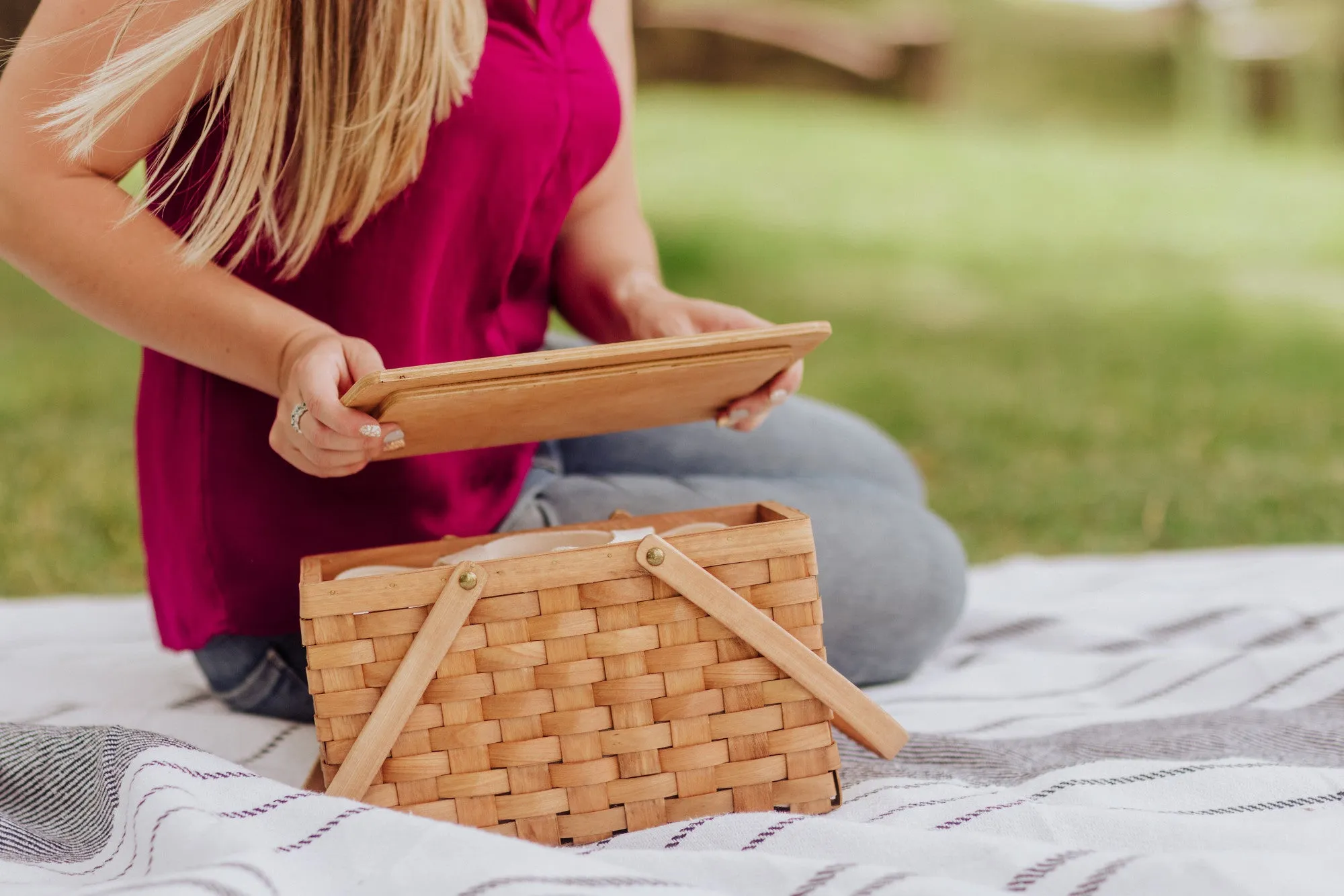 Indianapolis Colts - Poppy Personal Picnic Basket