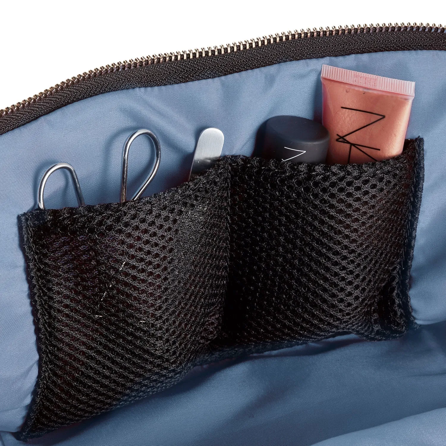 Kusshi - Everyday Makeup Bag