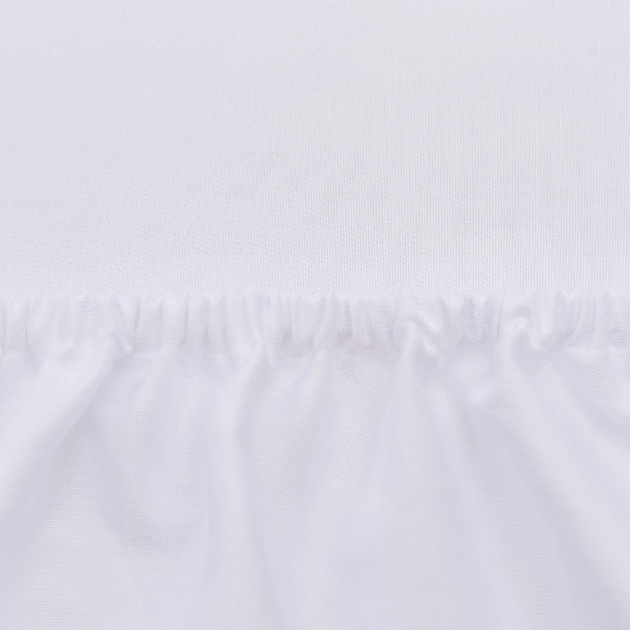 Loura Satin Fitted Sheet [White]