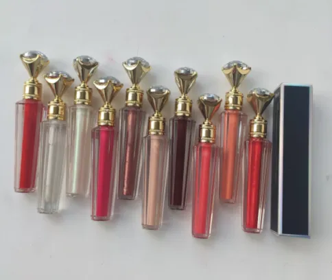 Luxurious Diamond Tip Lipgloss - MQO 12 pcs