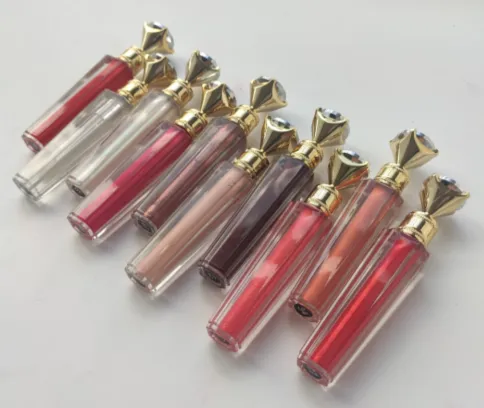 Luxurious Diamond Tip Lipgloss - MQO 12 pcs