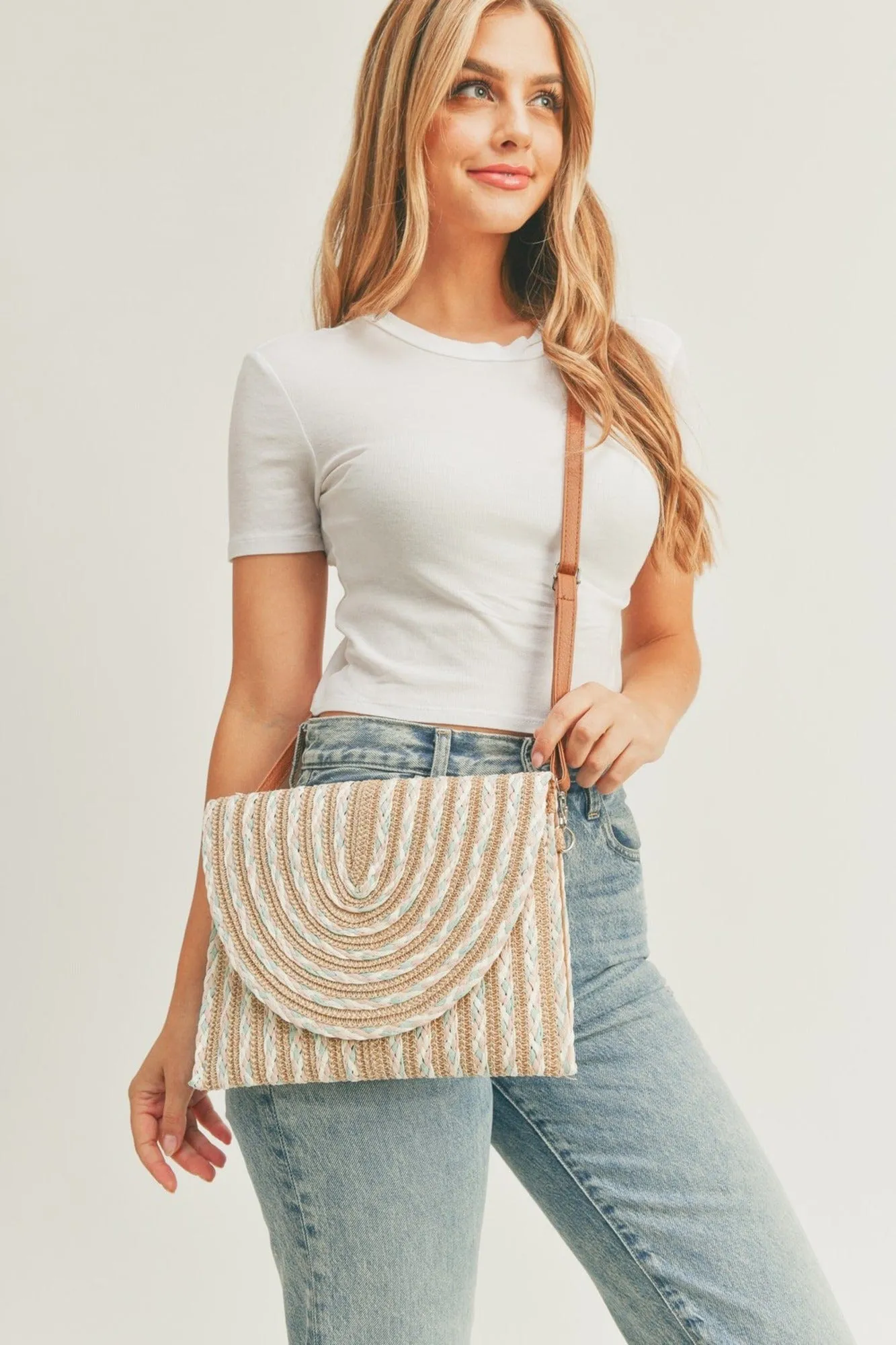 MB0183 Remi Mixed Color Straw Crossbody/Clutch