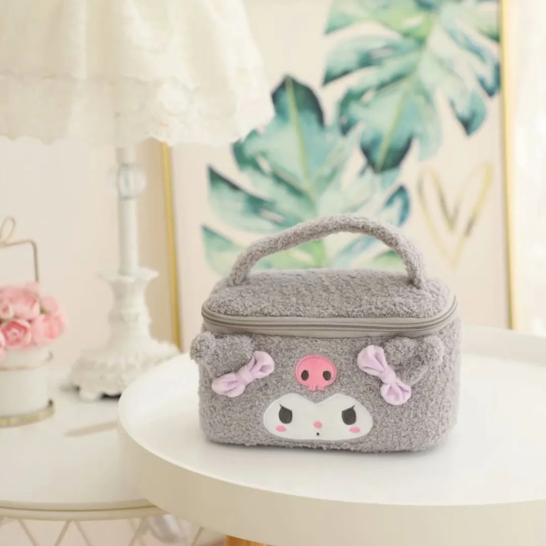 Melo Plush Makeup Shoulder Bag