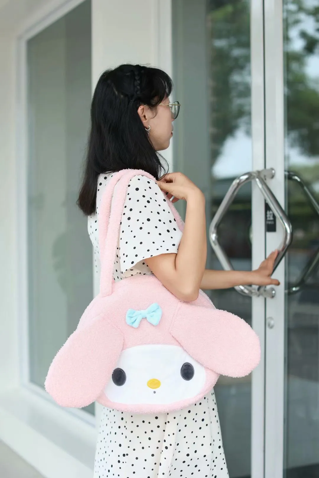 Melo Plush Makeup Shoulder Bag