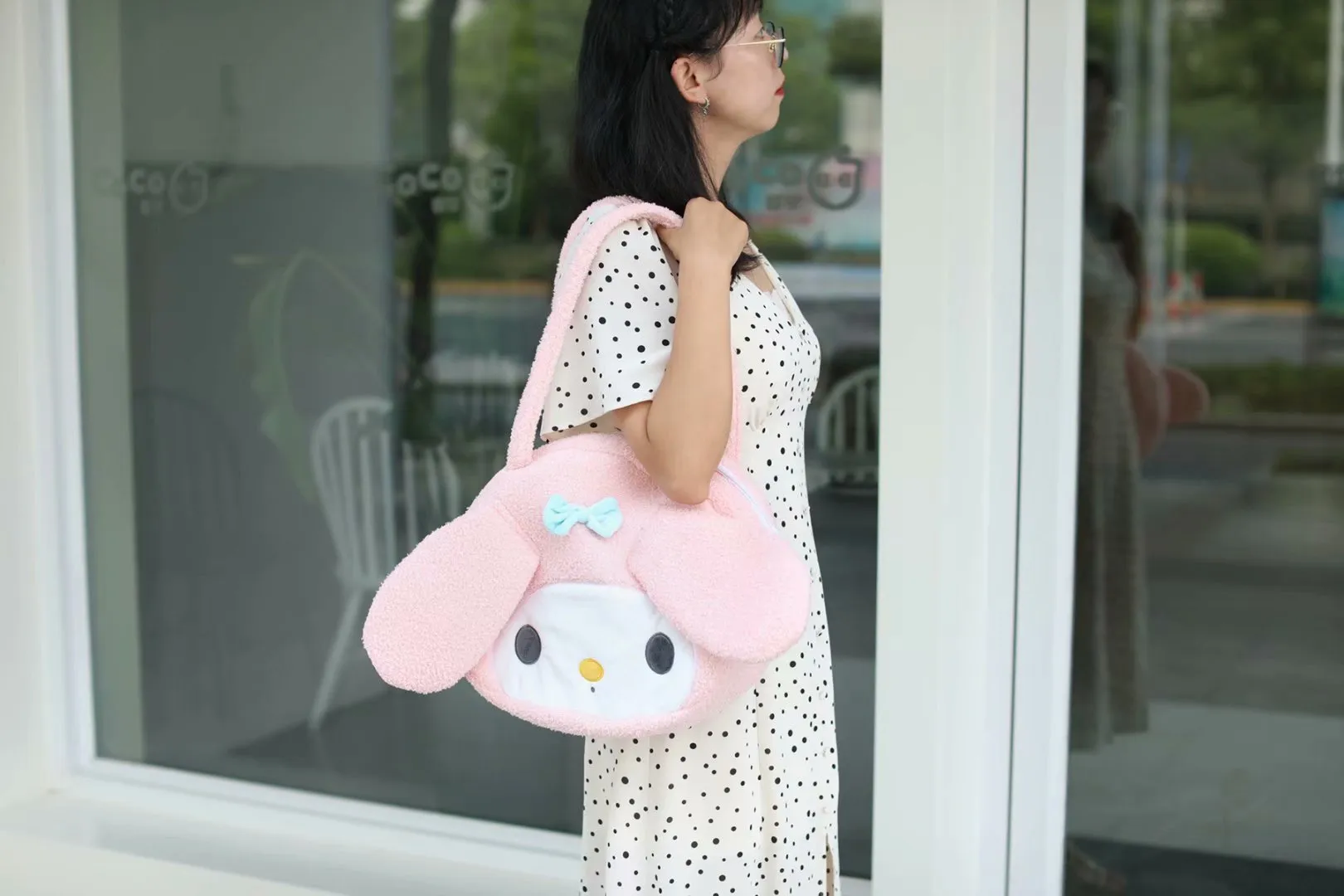 Melo Plush Makeup Shoulder Bag