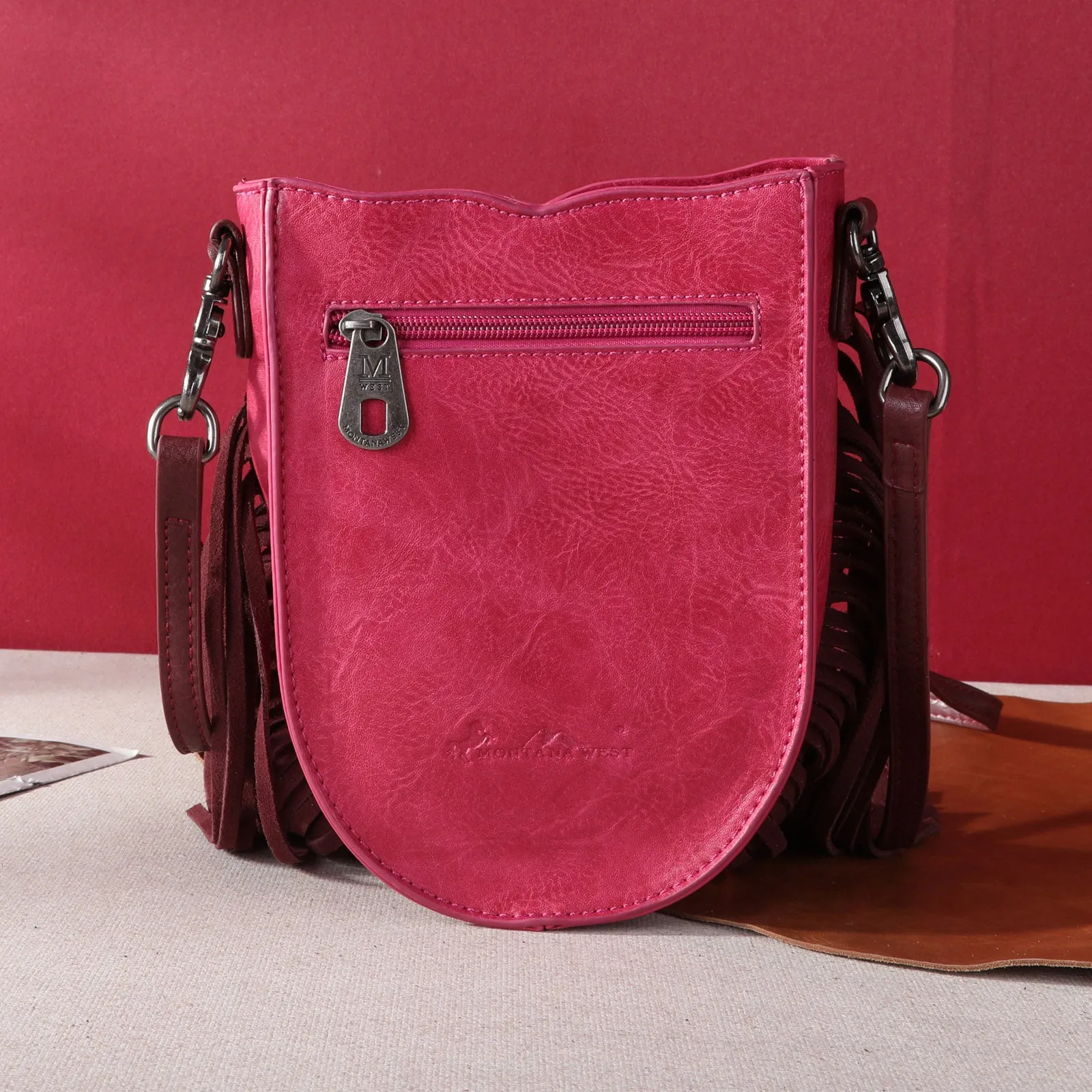 MW1243-8366 Montana West  Fringe Concho Crossbody