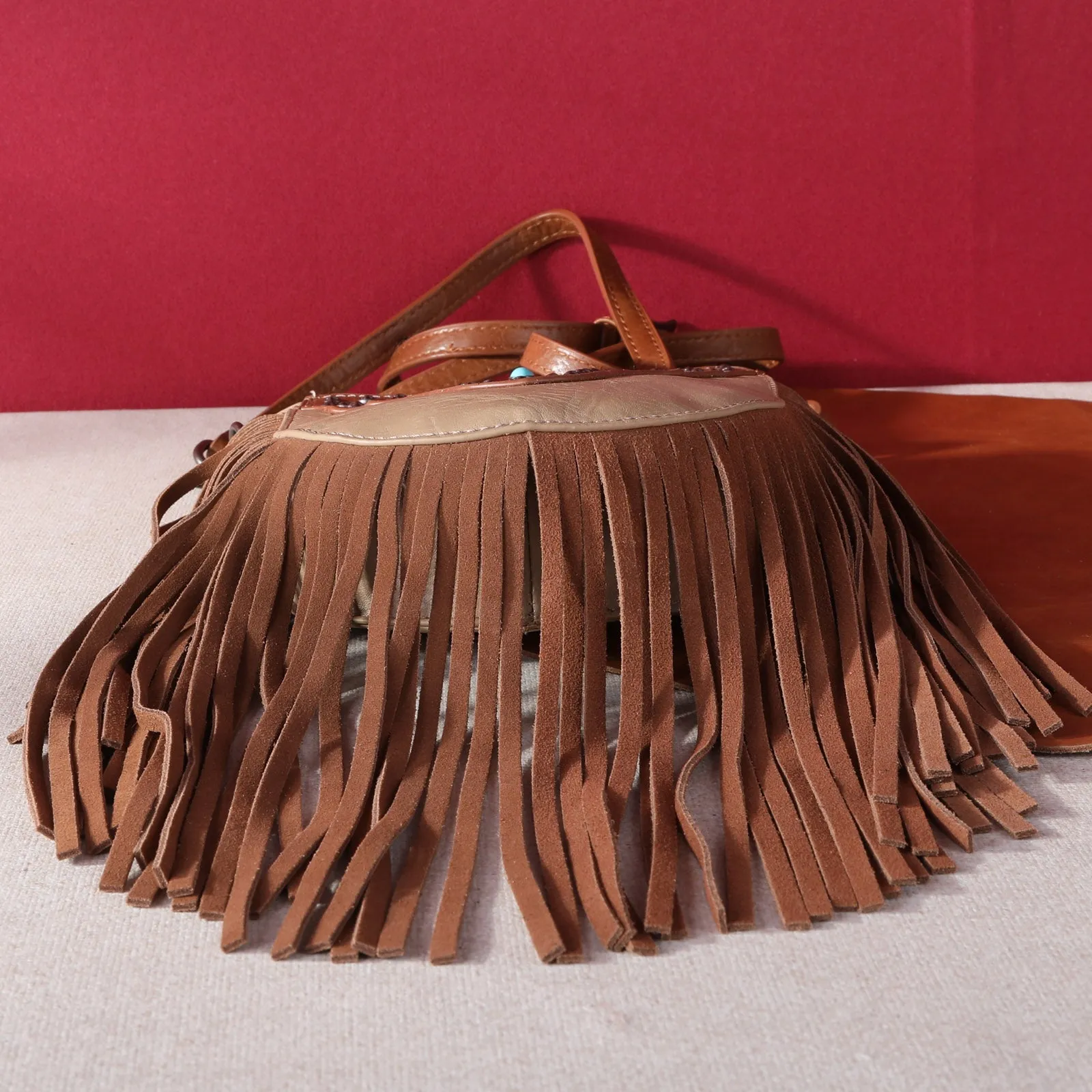 MW1243-8366 Montana West  Fringe Concho Crossbody