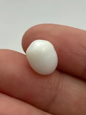 No.10 100% Natural Tridacna Pearl white Clam Pearl, 6.280 carat, 8.56mm x 10.60mm