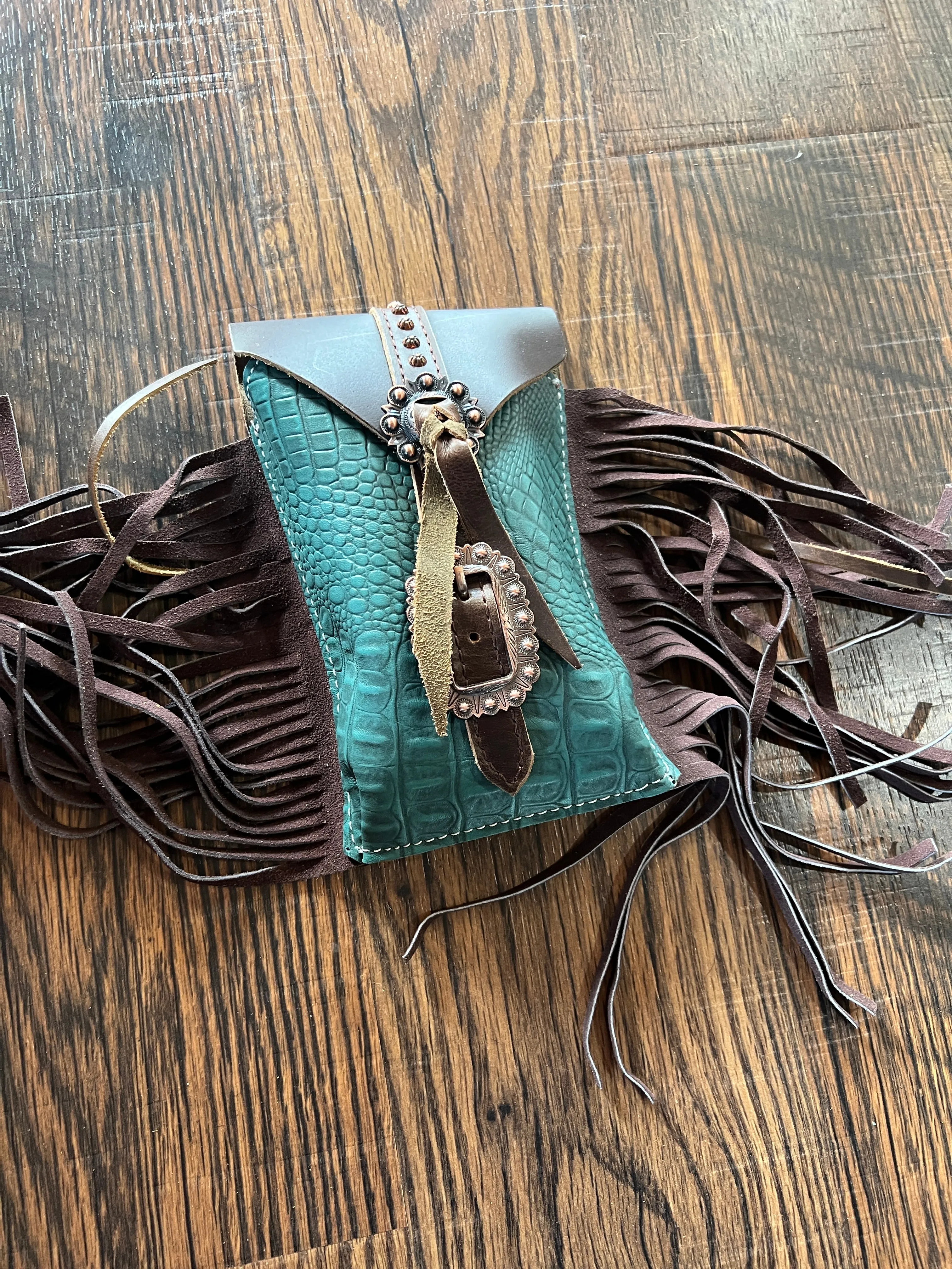 Turquoise Gator Rear Cinch Saddle Bag