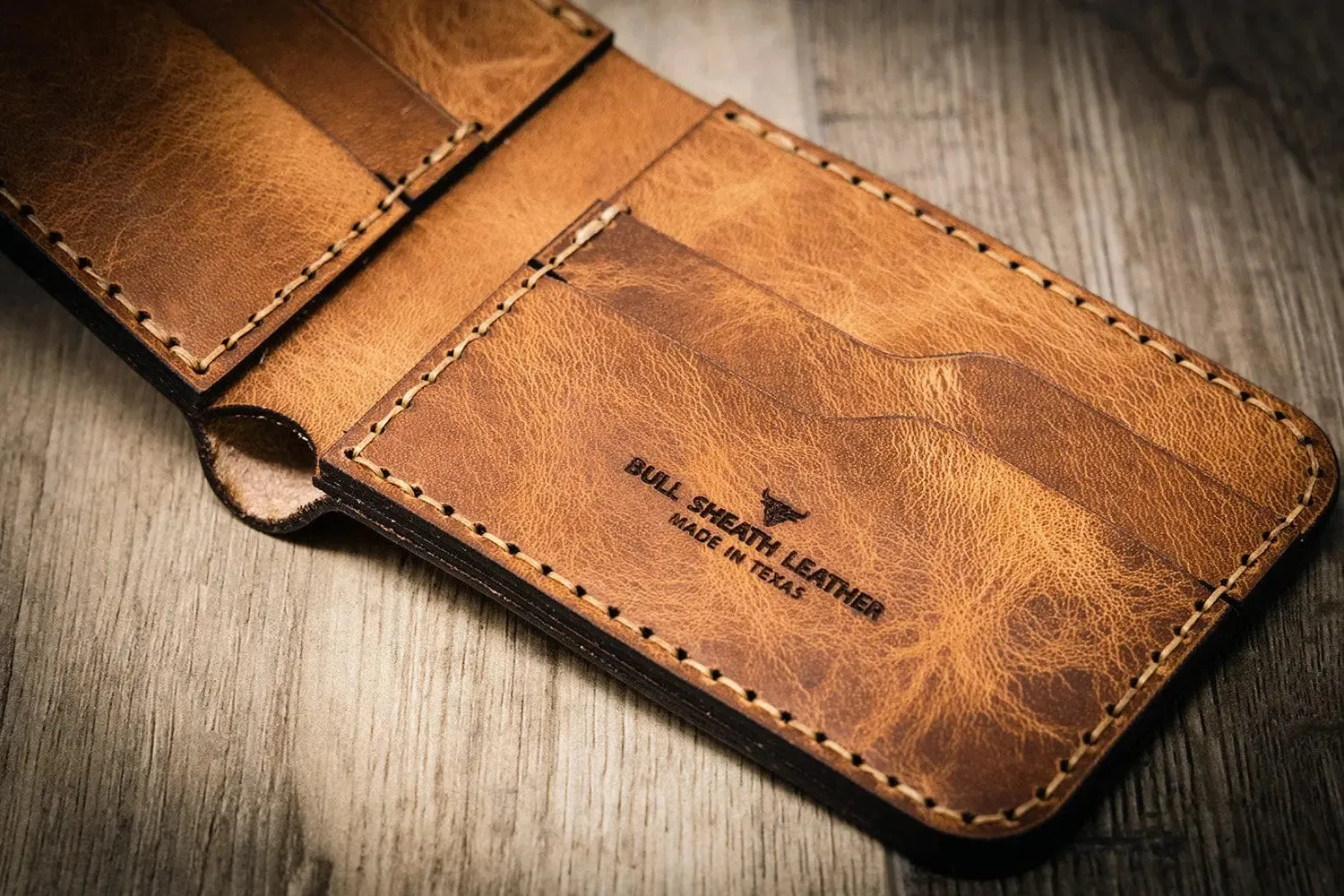 Western Bifold Wallet - Saddle Tan